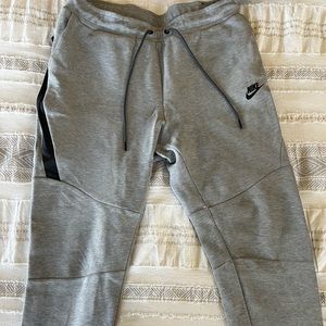 Nike Tech Fleece